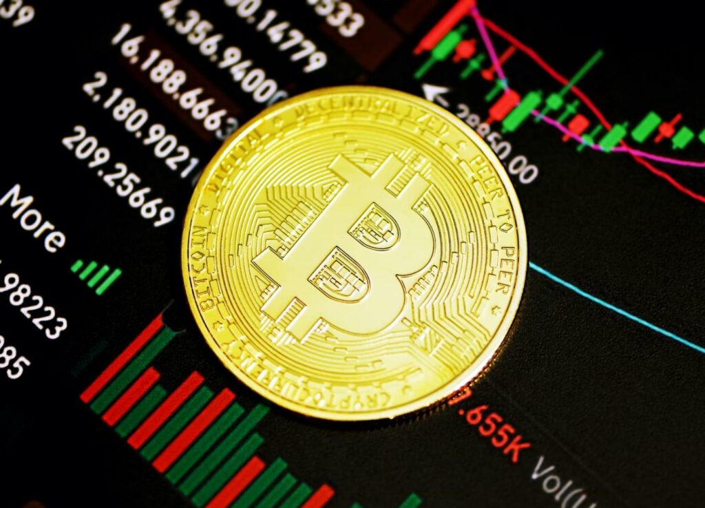 Bitcoin Falls After Short-Term Break Above $41,000, Data Shows Crypto Investment Remains Attractive