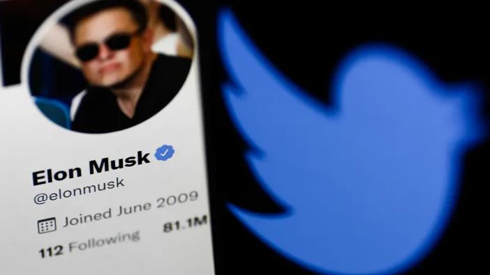 Twitter Officially Launches Poison Pill to Fight Musk Takeover