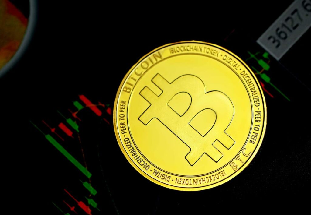 Over 1 Million Unique Bitcoin Addresses Hold At Least 1 BTC